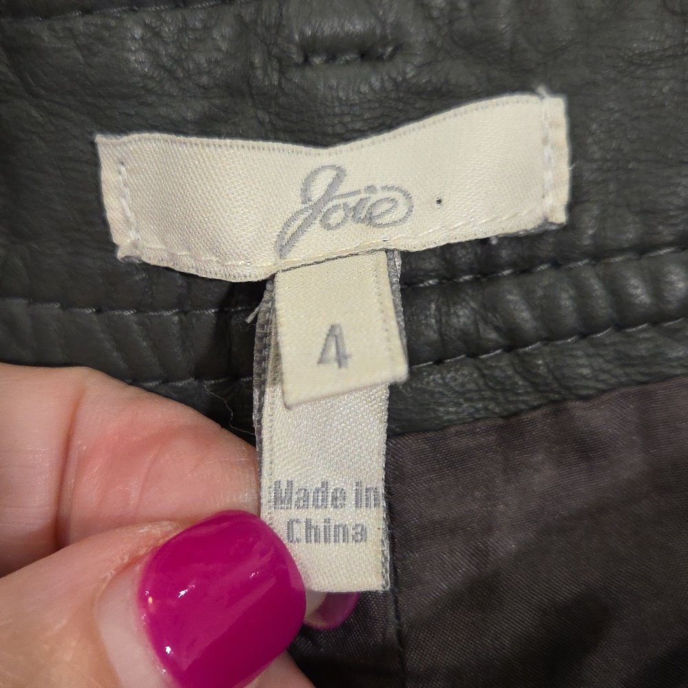 Joie Women's Lamb Leather Charcoal Gray Shorts Size 4! - Picture 2 of 11